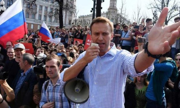 <div class="titulo_partido"><span>O peto do Santo Antón.</span></div> Con Xesús e con Navalny, “Benaventuradas as persoas famentas e sedentas de xustiza…” (Mt. 5,6).